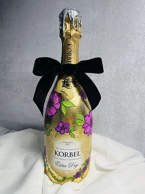 BottlePainting9 bottle with painting