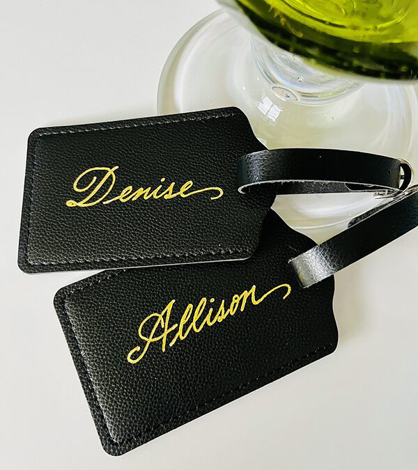 5 Personalized Gifts for Moms Who Deserve the World