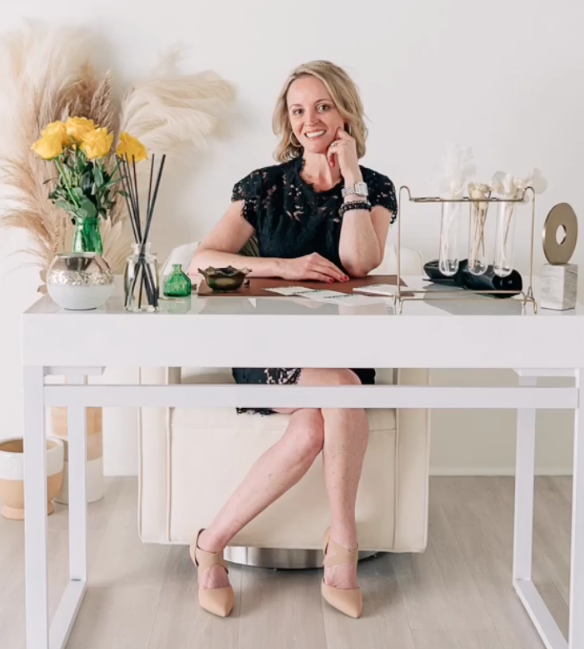 KellyFegaDesk Live Event Calligraphy